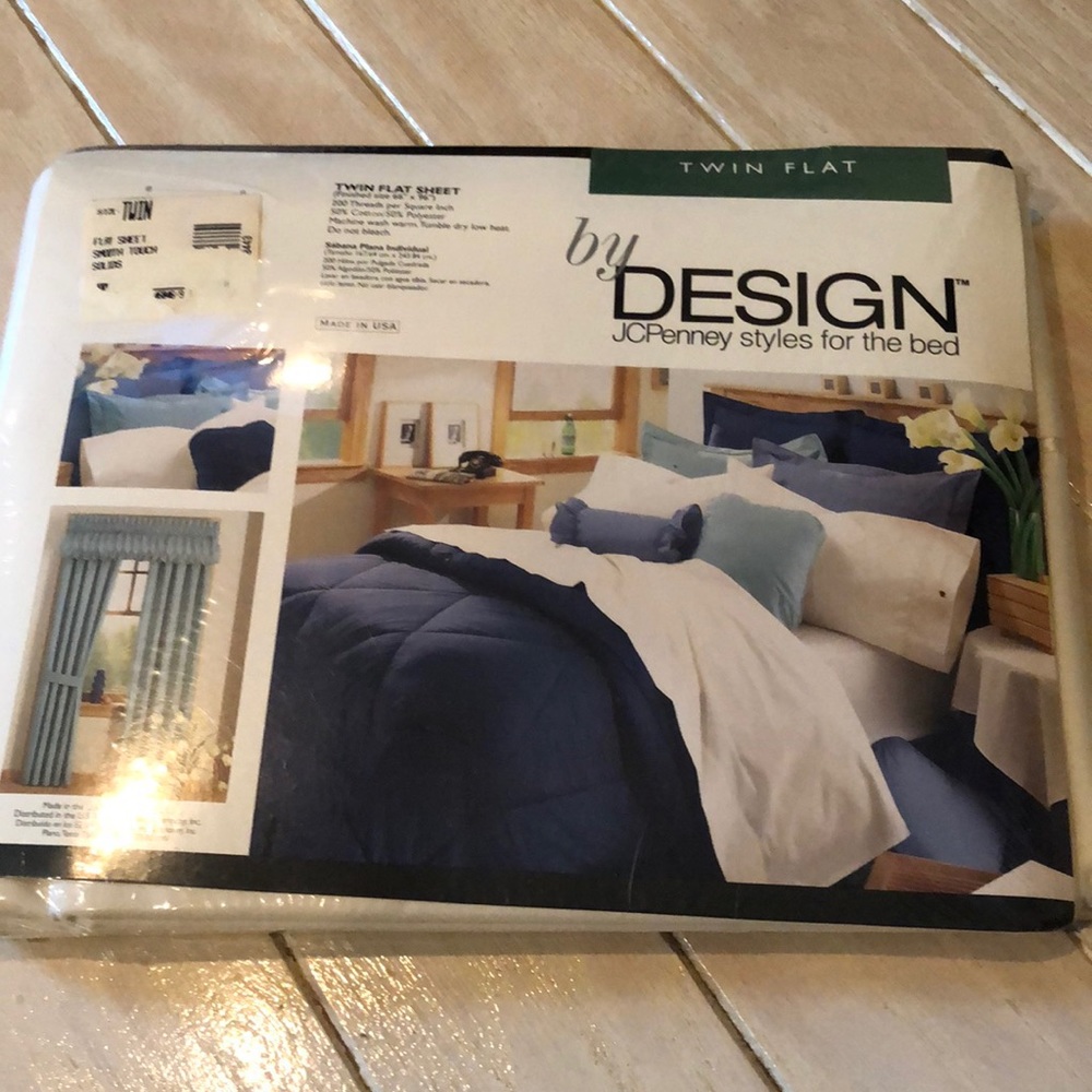NWT J.C. Penney twin cream flat 200 count sheet